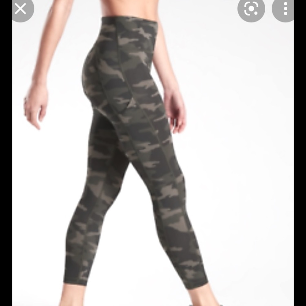 Athleta camo ultimate 7/8 tight